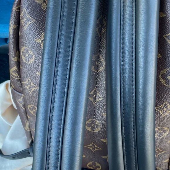 Louis Vuitton palm spring monogram pm - Picture 10 of 11